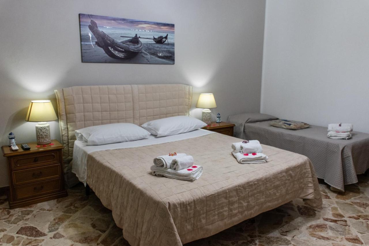Marierose House Sferracavallo Kültér fotó